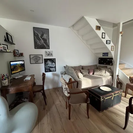Chaleureux Duplex A La Campagne 아파트 *